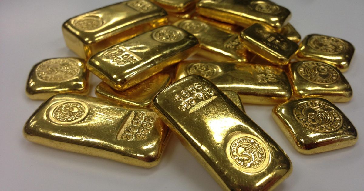 Emas Mencetak Rekor Sejarah: Kilau Safe Haven di Tengah Api Perang Teheran