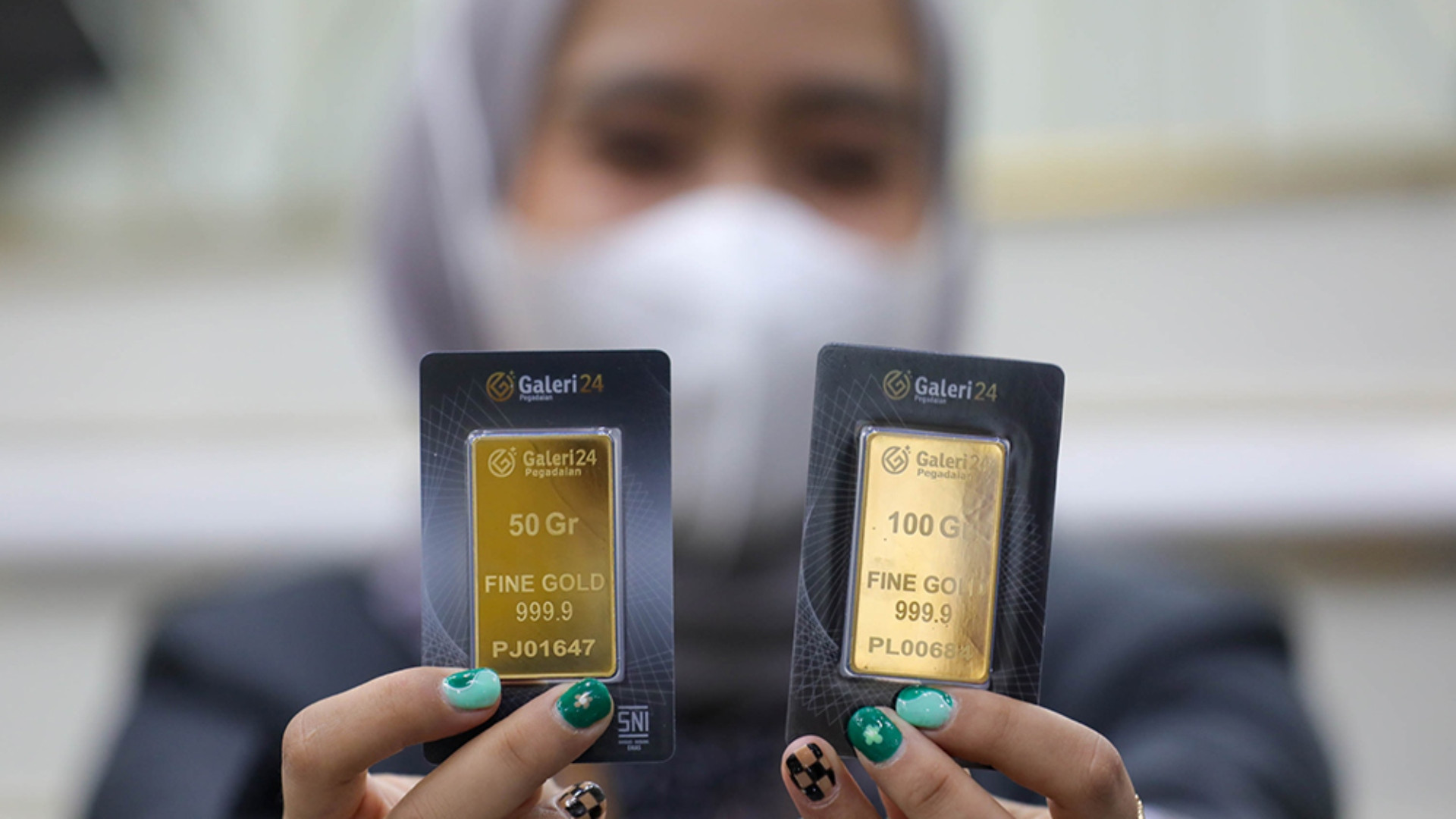 Konflik Timur Tengah Memanas, Saham ANTM Melaju Kencang Lawan Arus IHSG