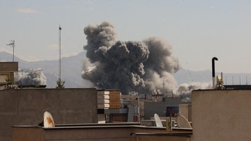 Ali Khamenei Gugur, Akankah Aliansi Rusia dan China Balas Dendam?