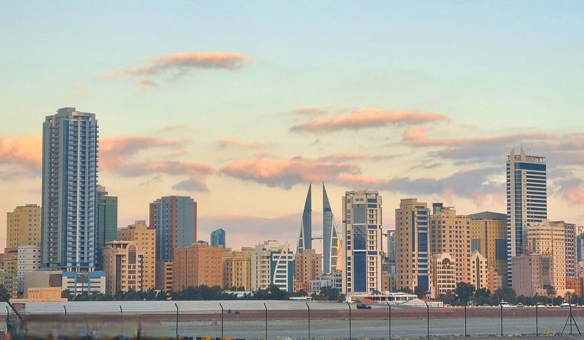 Semua garis merah dilanggar, negara-negara Arab pertimbangkan serang Iran. Foto/X/GayathriSrinath