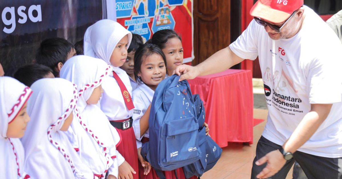 IFG Salurkan 4.000 Paket Sekolah di Sulawesi Utara dan Gorontalo: Langkah Nyata Membangun Masa Depan Pendidikan Anak Indonesia