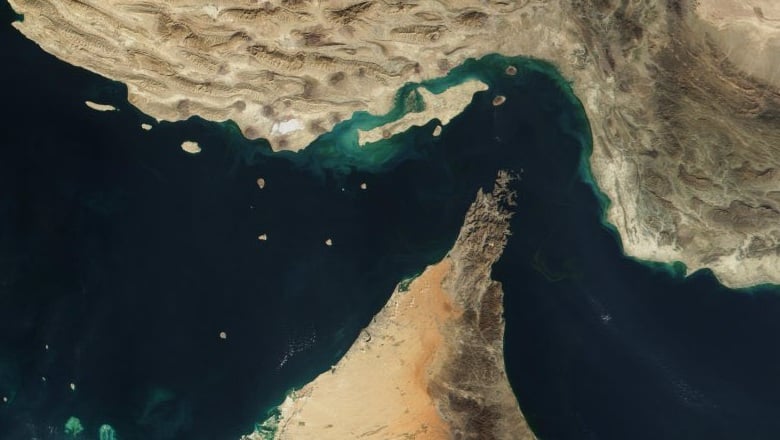 Taktik ‘Armada Hantu’ dan Senyapnya Pelacakan: Mengintip Siapa yang Berani Lewati Gerbang Vital Selat Hormuz