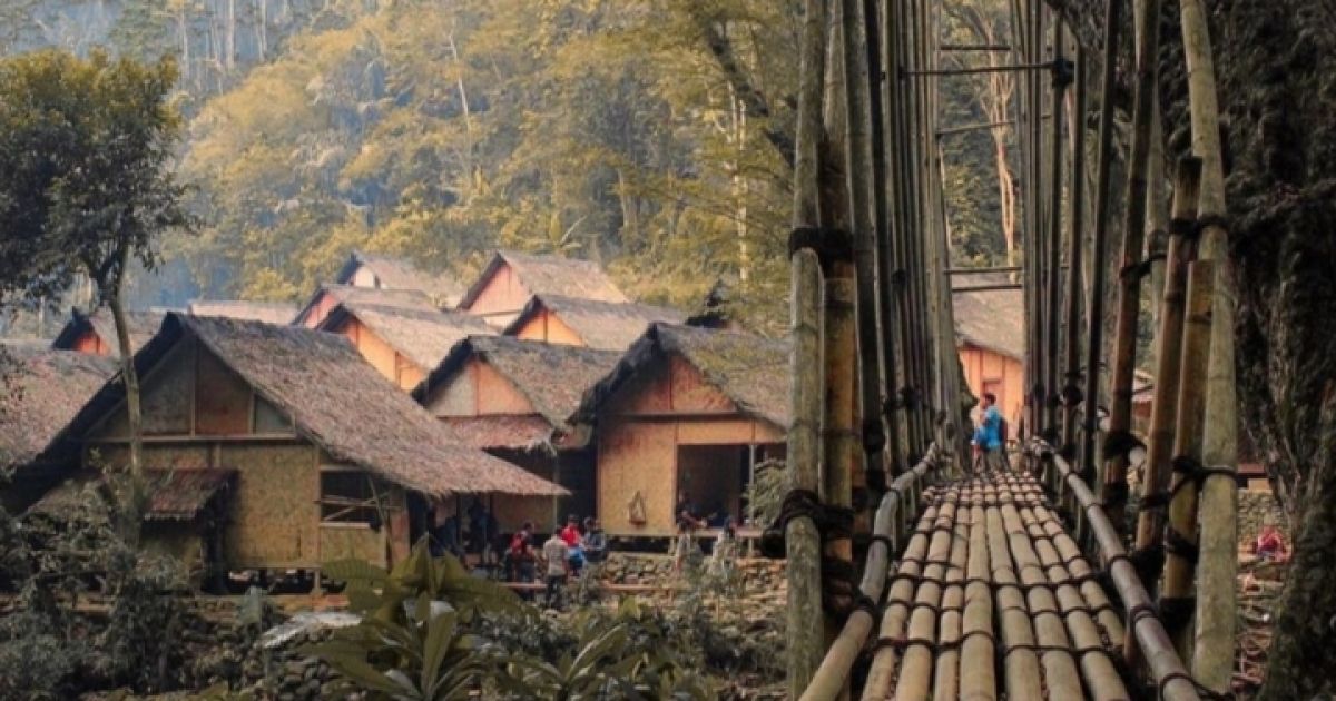 Rekomendasi Destinasi Libur Lebaran 2026 yang ada di Banten (Foto: Desa Adat Baduy/Geopark Bayah Dome)