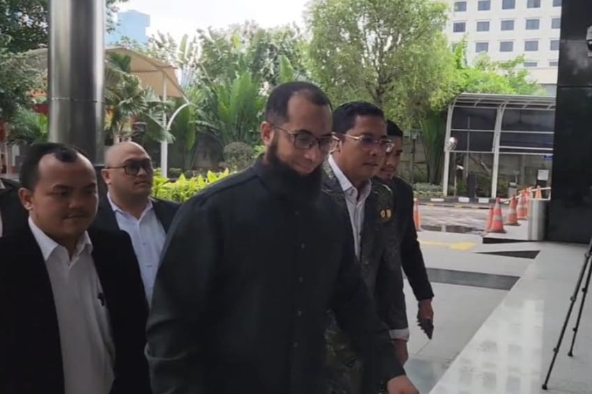 Pemilik Uhud Tour, Ustaz Khalid Basalamah, Hadiri Pemeriksaan KPK Terkait Dugaan Korupsi Kuota Haji