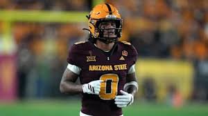 Prediksi Akhir Mock Draft NFL 2026: Tiga Kali Tukar Pemain dan Fokus Giants pada Receiver Prioritas