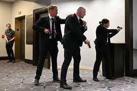 Momen Genting di Washington: Presiden Trump Mendadak Dilarikan dari Gala Pers Akibat Ancaman Keamanan