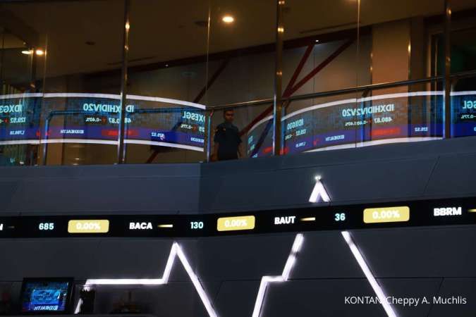Indeks Saham Bursa Jakarta Melemah Tipis di Tengah Tekanan Sektor, Siapa Pemimpin Penurunan Hari Ini?