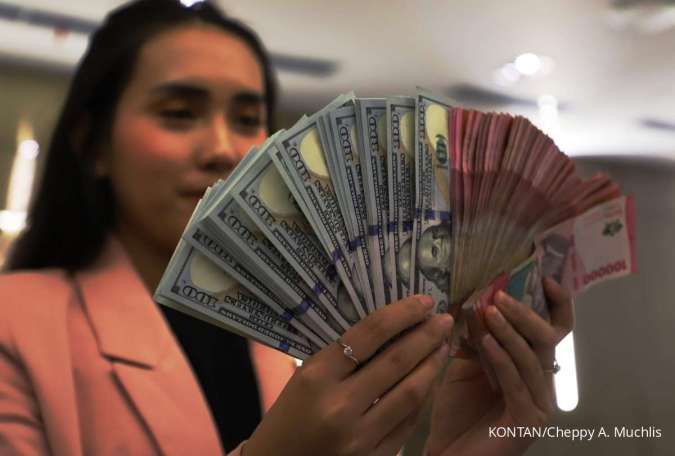 Tekanan Dolar AS Menguat, Rupiah Stabilitas Terkoreksi ke Level Rp 17.377