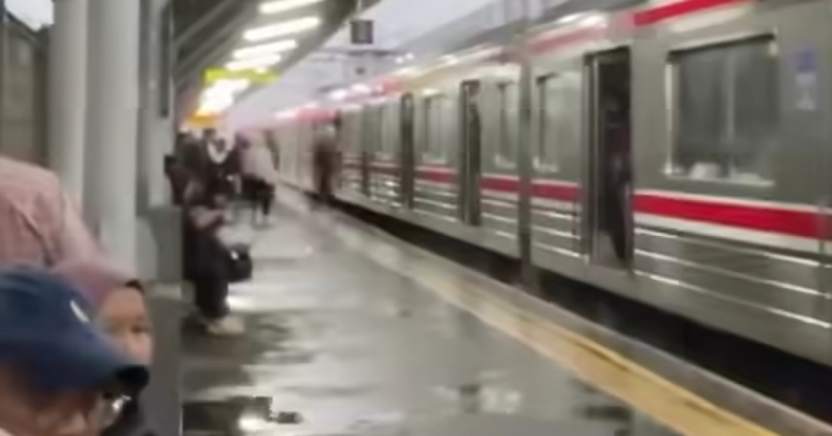 Genangan Lintasan KRL di Tangsel Surut, KAI Commuter Kebut Normalisasi Perjalanan Rangkasbitung