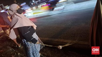 Tragis, Pencari Koin di Jembatan Sewo Indramayu Tewas Tertimpa Truk Kontainer