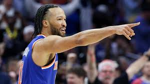Knicks Raih Kemenangan Fantastis di Kandang, Taklukkan 76ers dengan Keunggulan 30 Poin