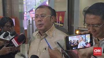 DPR Bersinergi dengan Imigrasi Perketat Pengawasan Demi Menutup Celah Keberangkatan Haji Ilegal