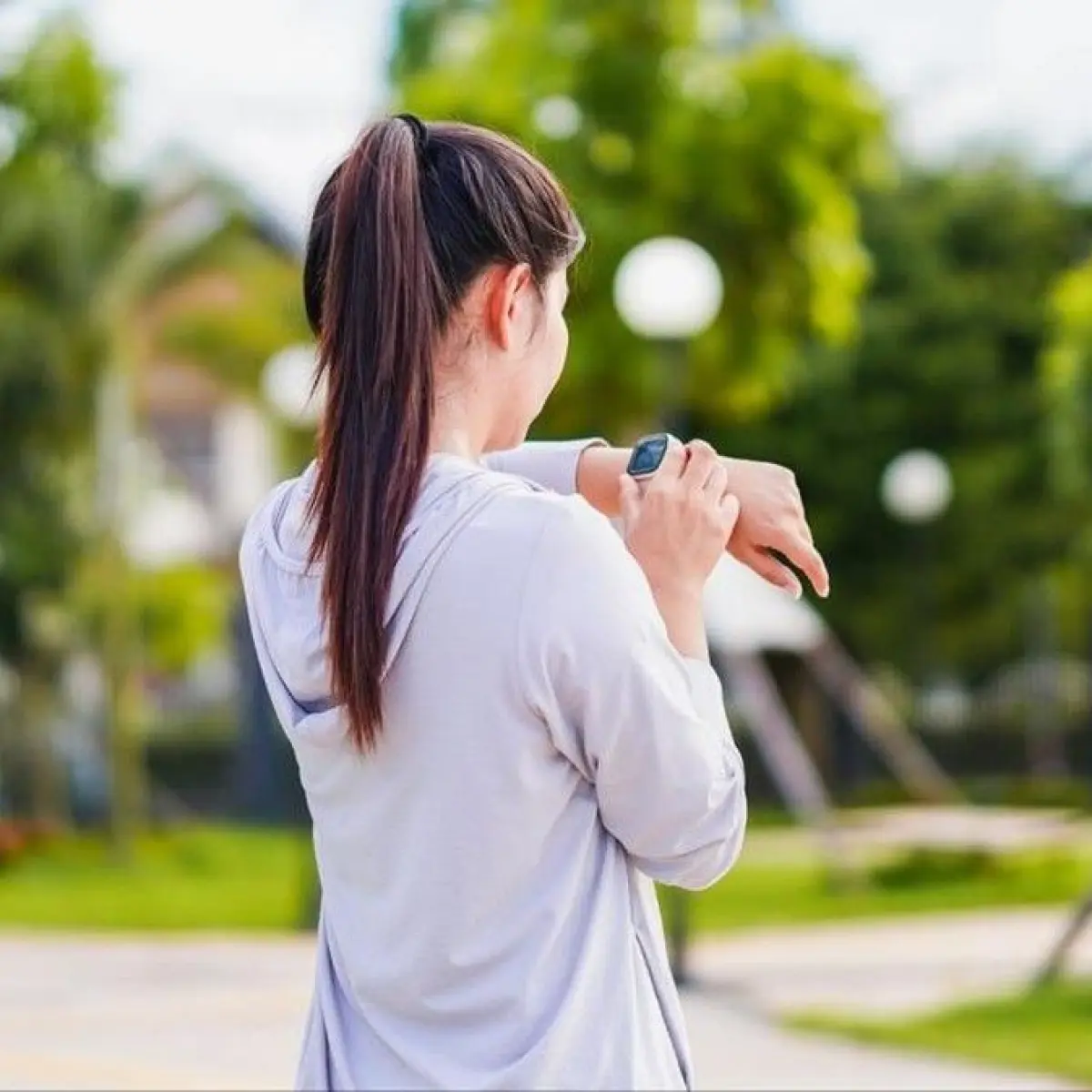 Studi Terbaru Ungkap AI Smartwatch Jadi Pendorong Utama Transformasi Kebiasaan Digital Masyarakat Indonesia