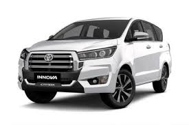 Bocoran Evolusi Toyota Innova Crysta 2026: Grille Gagah ala Land Cruiser Siap Mengganti Wajah MPV