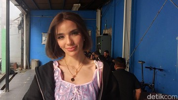 Sheila Marcia Ungkap Keterkejutan Mendalam Pasca Pernikahan Kedua Anji yang Tak Ia Ketahui