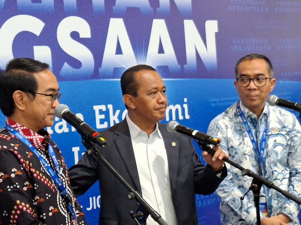 Bahlil Tantang Kalangan Akademisi Menguji Kebijakan Sektor ESDM di Forum KSTI 2026
