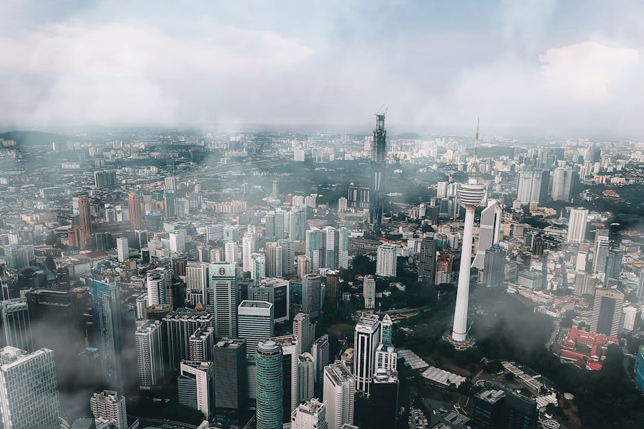 Waspada Hujan Siang Hari! Cek Detail Prakiraan Cuaca Bandung & Sukasari